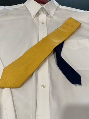 Tommy Hilfiger Bright Mustard Yellow and Navy Blue Silk Neck Tie.